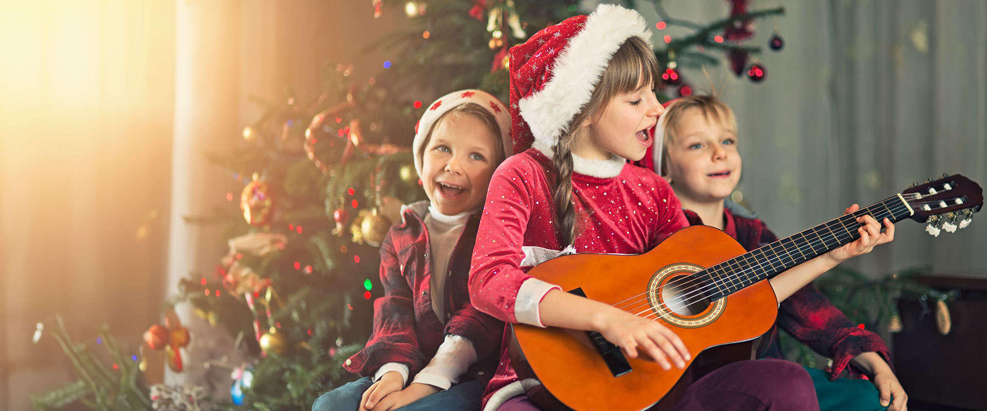 5 Christmas Carols to Teach Your Child