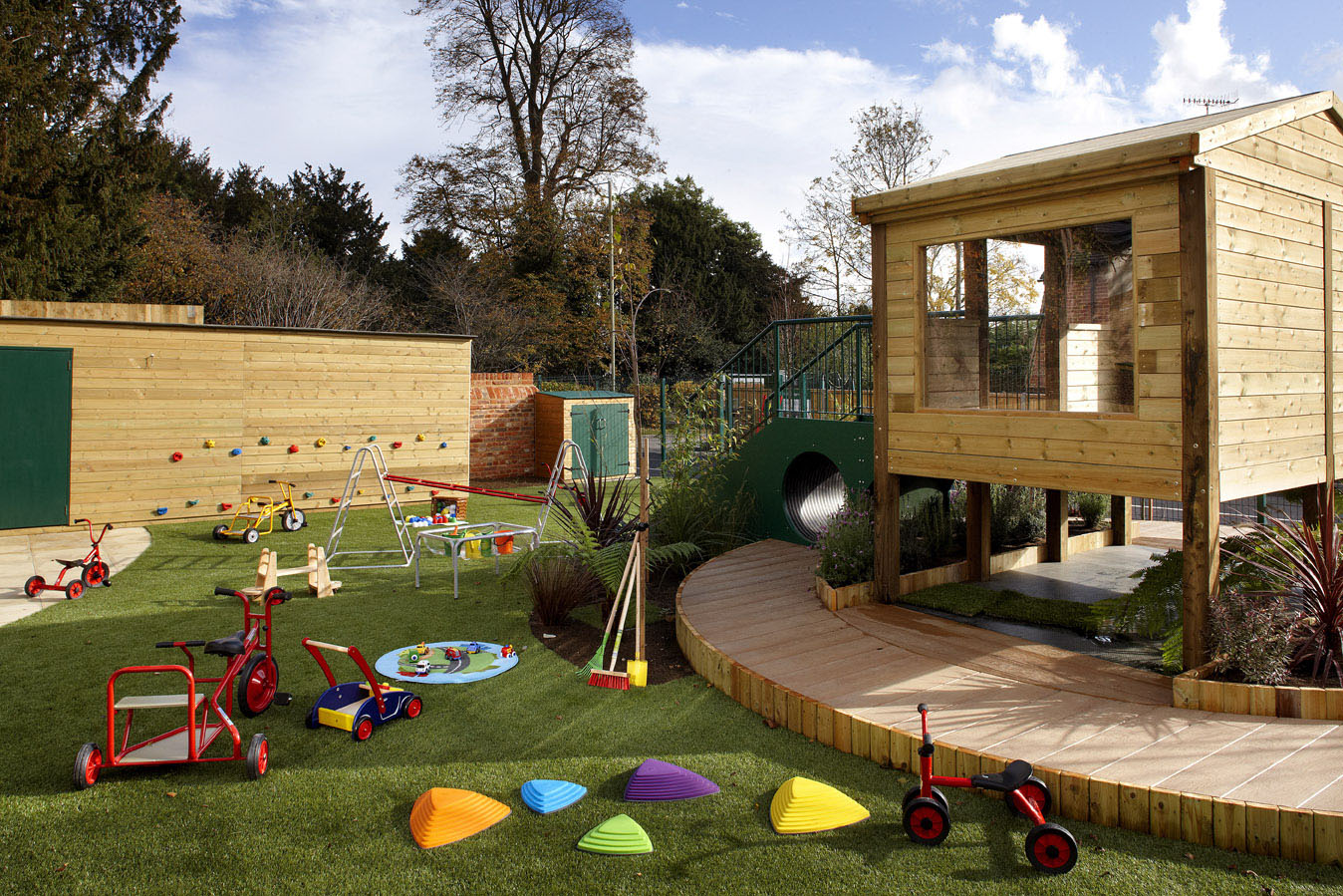 Reigate nursery and preschool outdoor