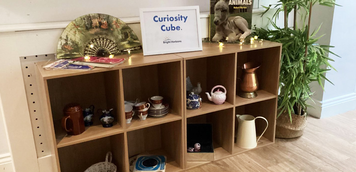 Curiosity cube