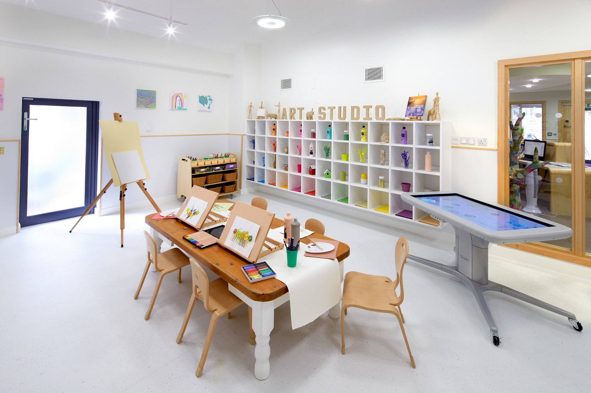 Bright Horizons Clapham Day Nursery art studio