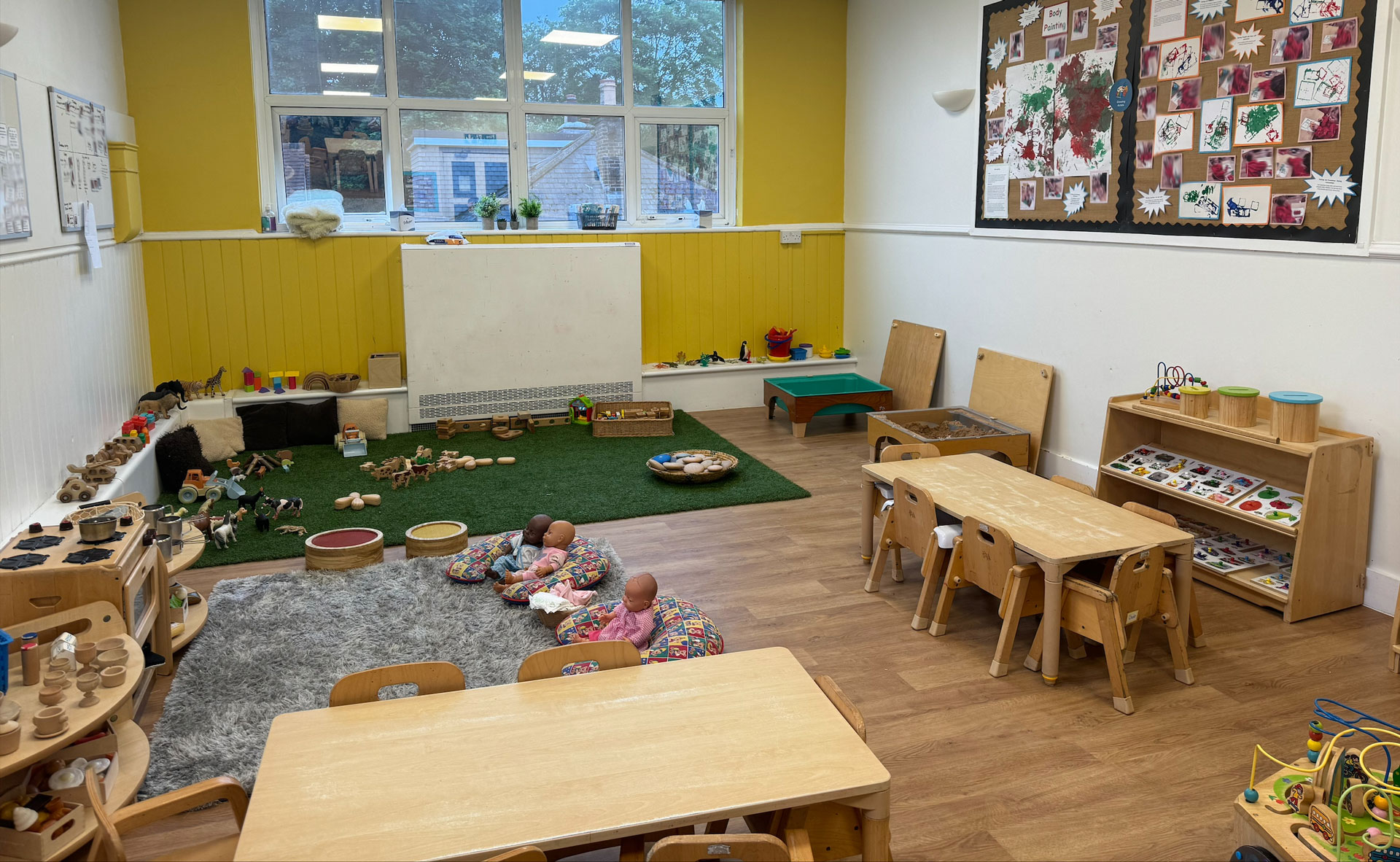 Reigate holmesdale road preschool room