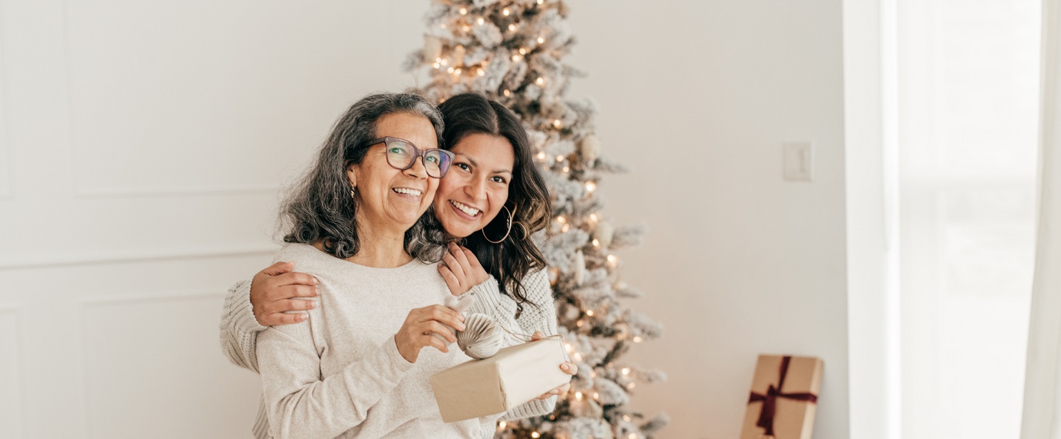   Navigating Festive Seasons: 10 Tips for Caregivers During the Holidays