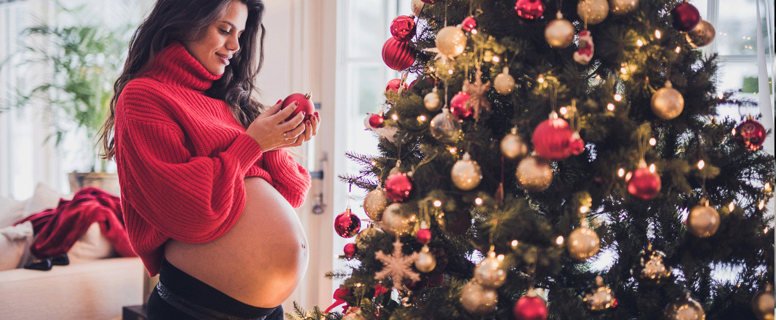 10 Ways to Enjoy being Pregnant at Christmas