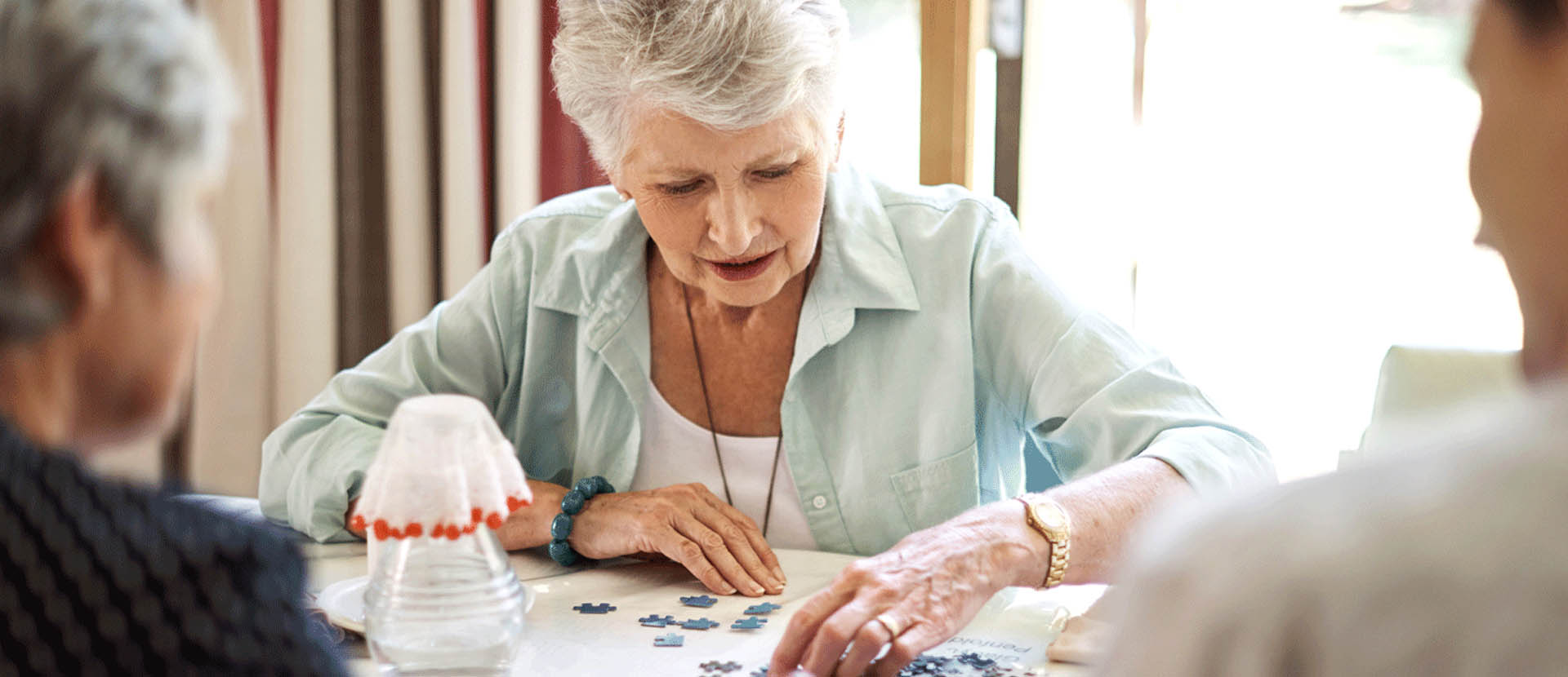 5 Activities for Someone Living with Dementia