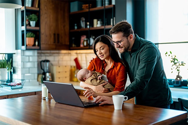 Balancing Work Burnout with a New Baby - 5 Hacks for New Dads 