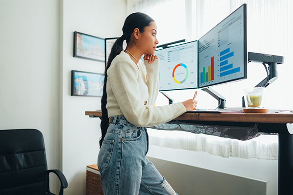 Staying Active in a Sedentary Role: 6 Ways to Prioritise Movement