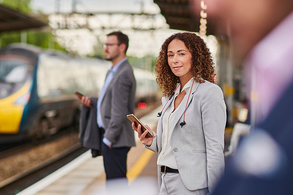 The Importance of Unwinding: 6 Strategies for Transitioning from Work to Home